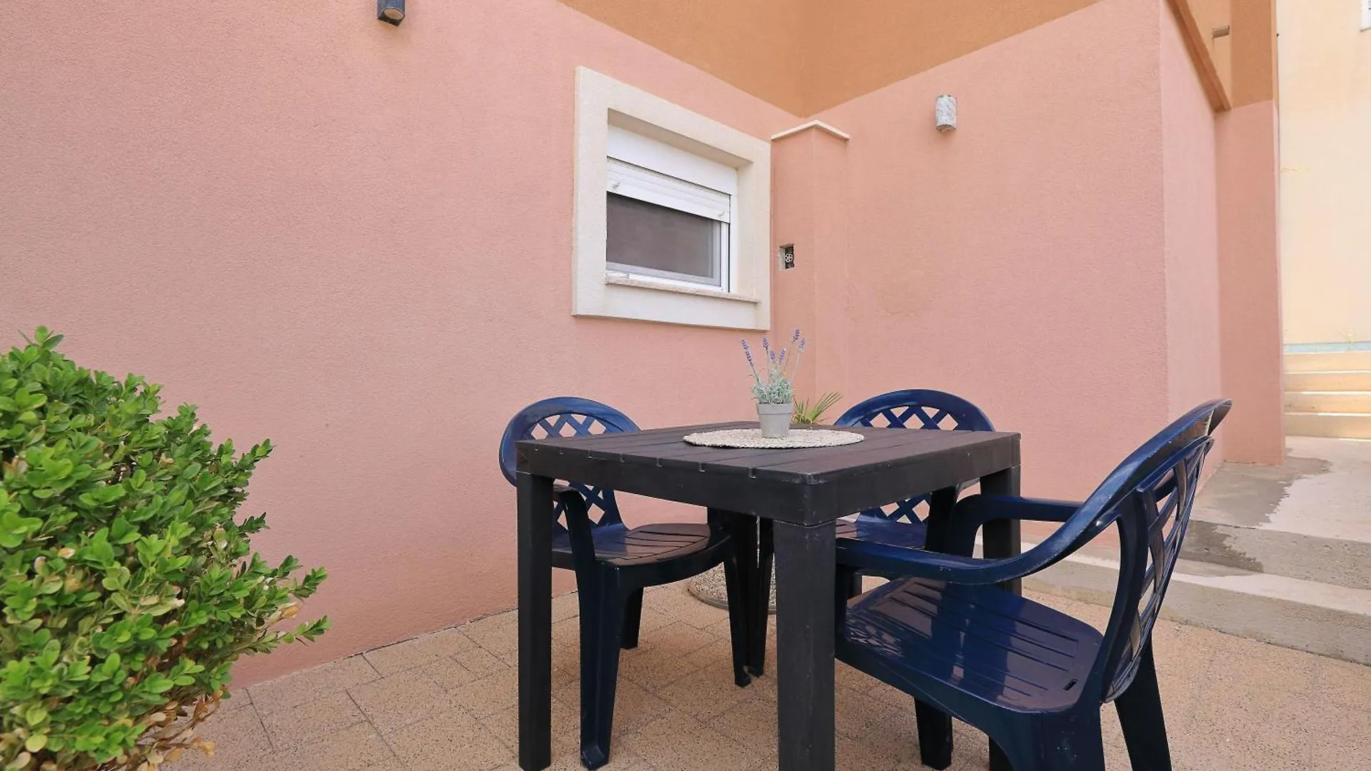 Apartment Jakov, No 1 Nin