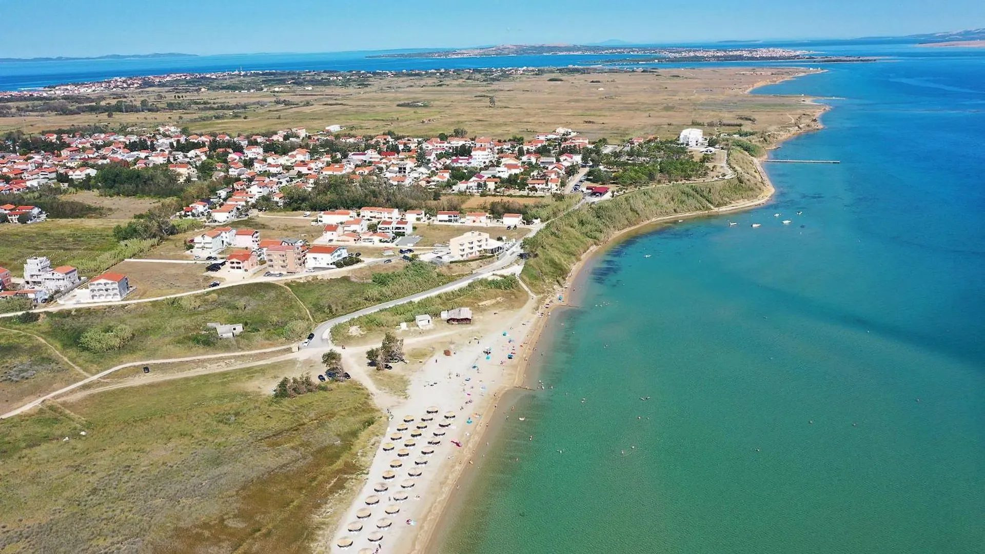 Jakov, No 1 Nin Apartment