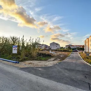 Apartman Mar, Nin