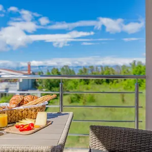  Apartament Enona